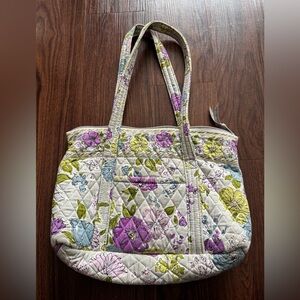 Vera Bradley tote in retired Watercolor Floral